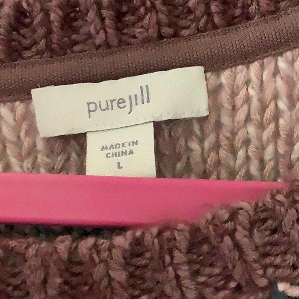 Woman sweater